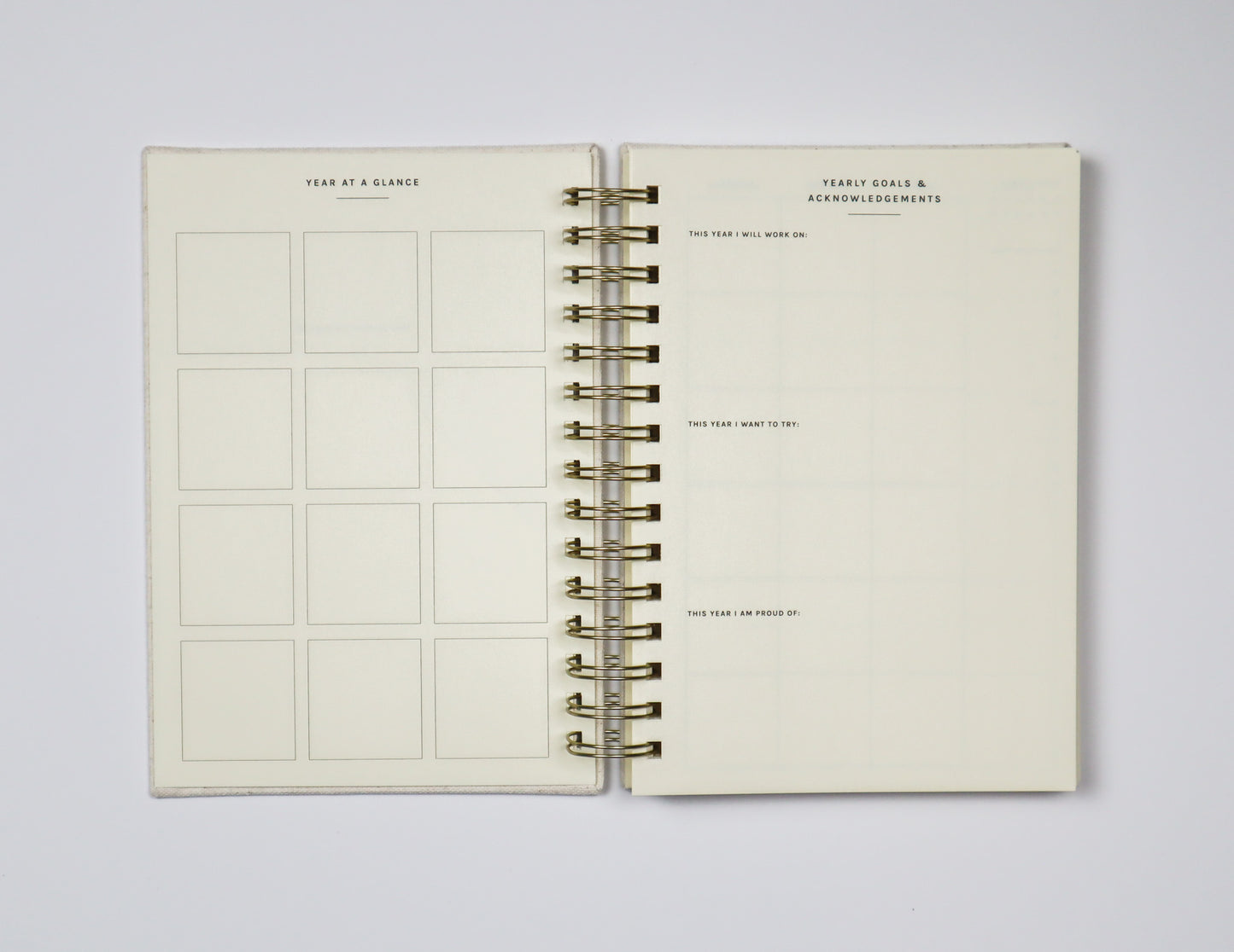 Undated Weekly Planner in Cream