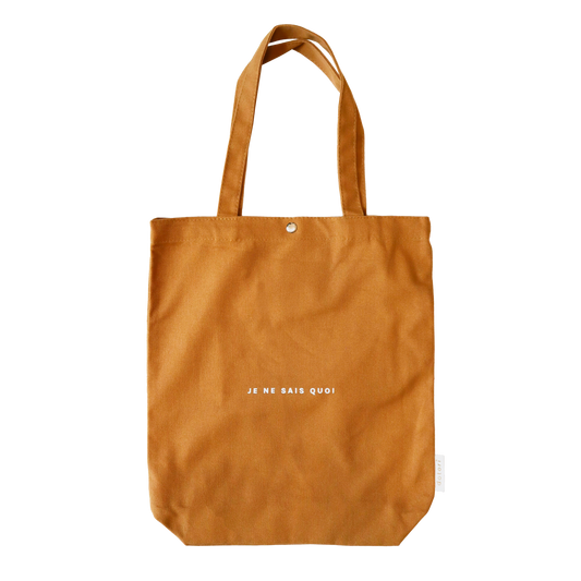 Je Ne Sai Quoi Canvas Tote Bag with Pocket (Tan)